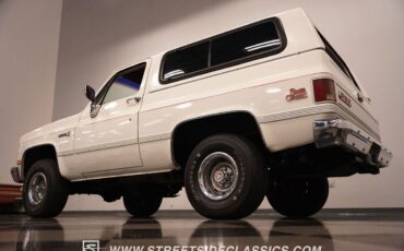 GMC-Jimmy-1986-SUV-27