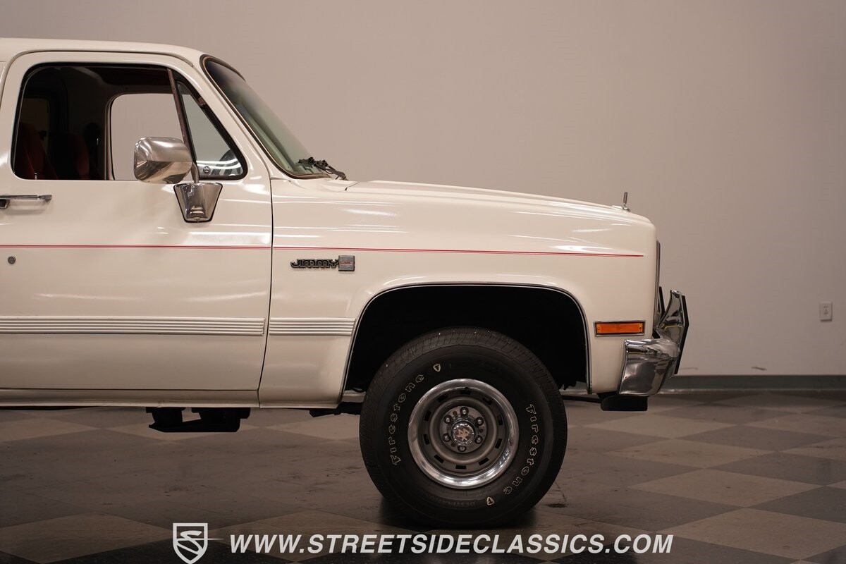 GMC-Jimmy-1986-SUV-33