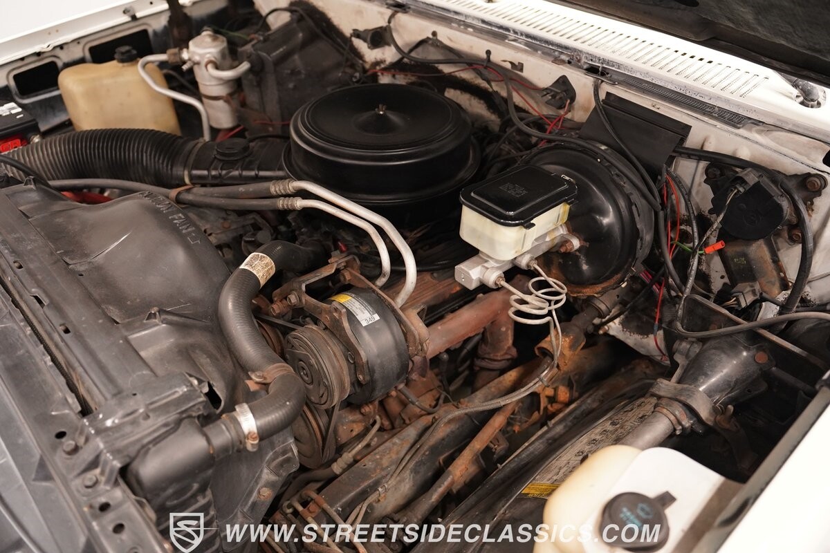 GMC-Jimmy-1986-SUV-38