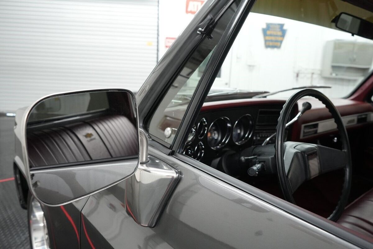 GMC-R1500-1987-31
