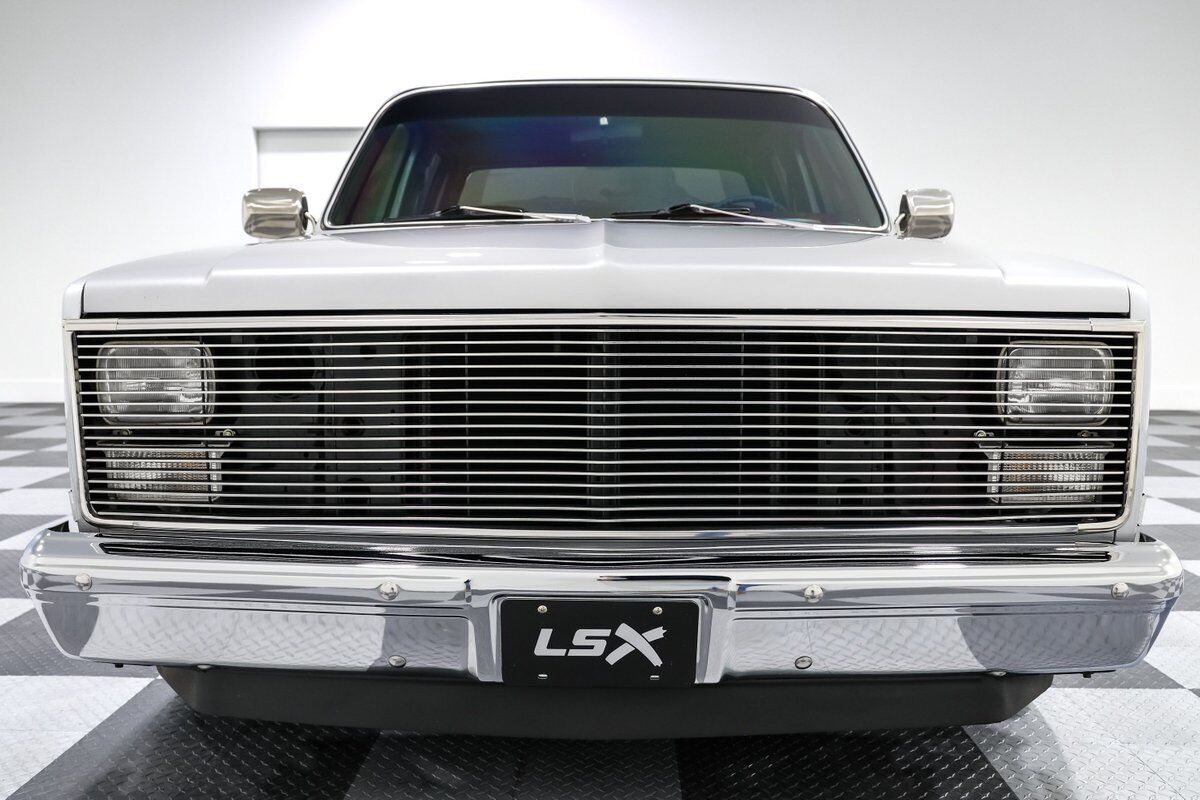 GMC-R25-1988-Pickup-Truck-1