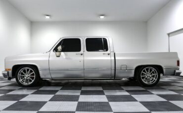 GMC-R25-1988-Pickup-Truck-4