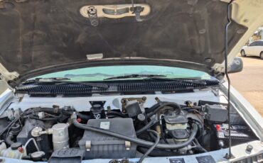 GMC-Safari-1995-Extended-Cargo-Van-7