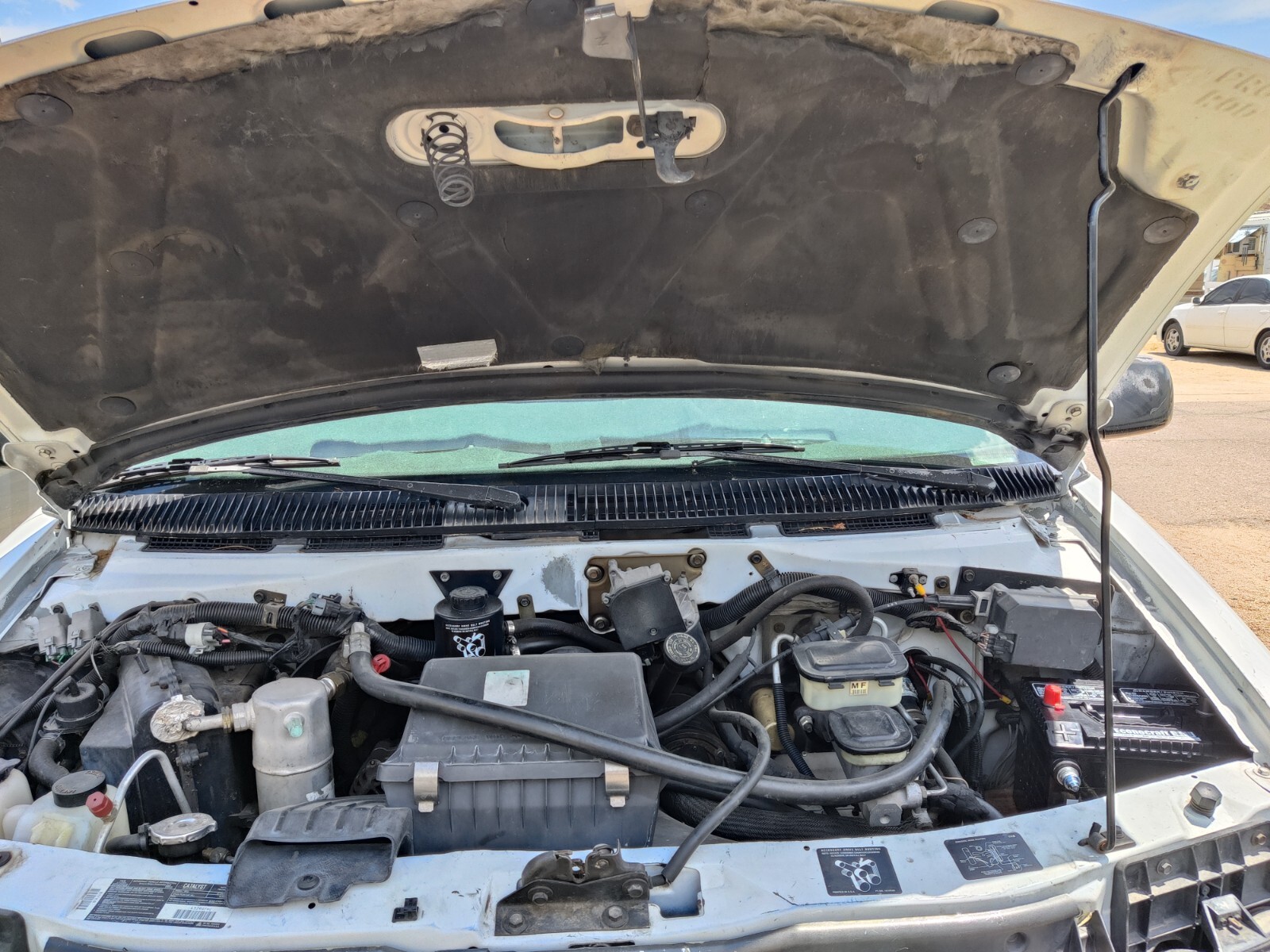 GMC-Safari-1995-Extended-Cargo-Van-7