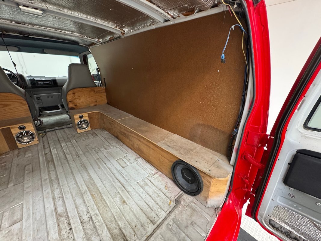 GMC-Safari-1995-Van-34