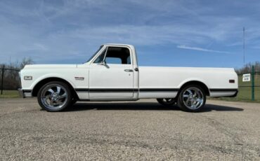GMC-Sierra-1500-1969-Pickup-Truck-1