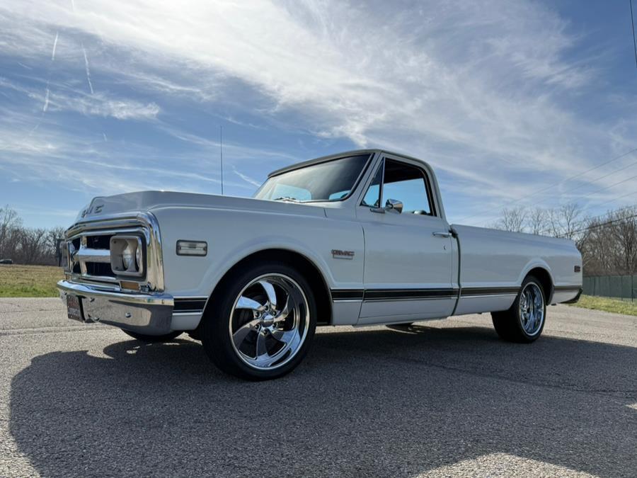 GMC-Sierra-1500-1969-Pickup-Truck-11