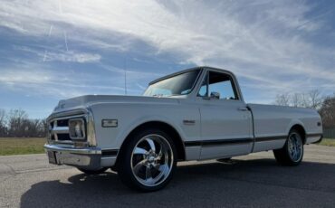 GMC-Sierra-1500-1969-Pickup-Truck-12