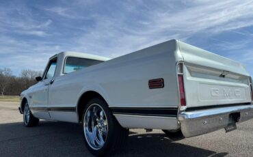 GMC-Sierra-1500-1969-Pickup-Truck-13