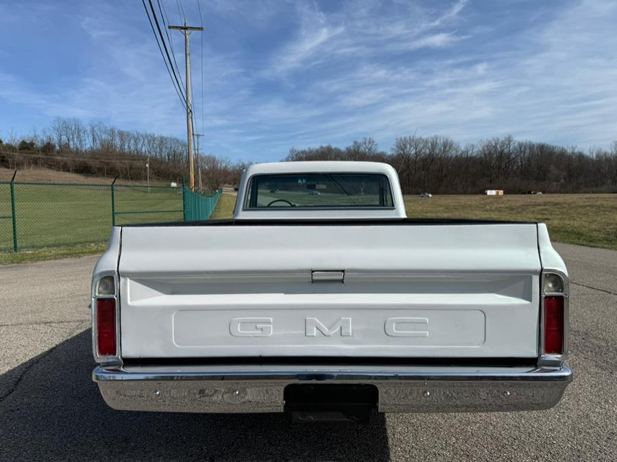 GMC-Sierra-1500-1969-Pickup-Truck-14
