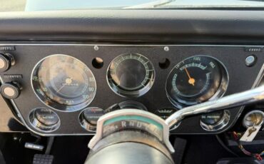 GMC-Sierra-1500-1969-Pickup-Truck-23