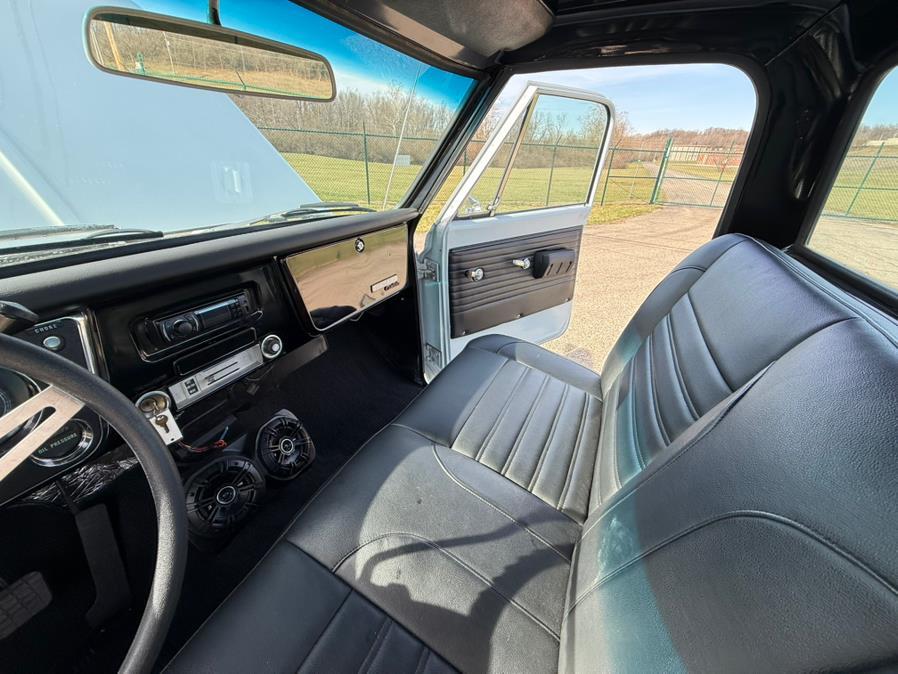GMC-Sierra-1500-1969-Pickup-Truck-25
