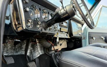 GMC-Sierra-1500-1969-Pickup-Truck-27