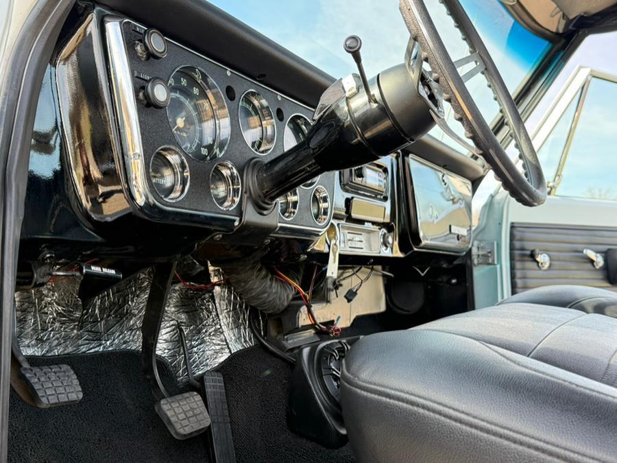 GMC-Sierra-1500-1969-Pickup-Truck-27