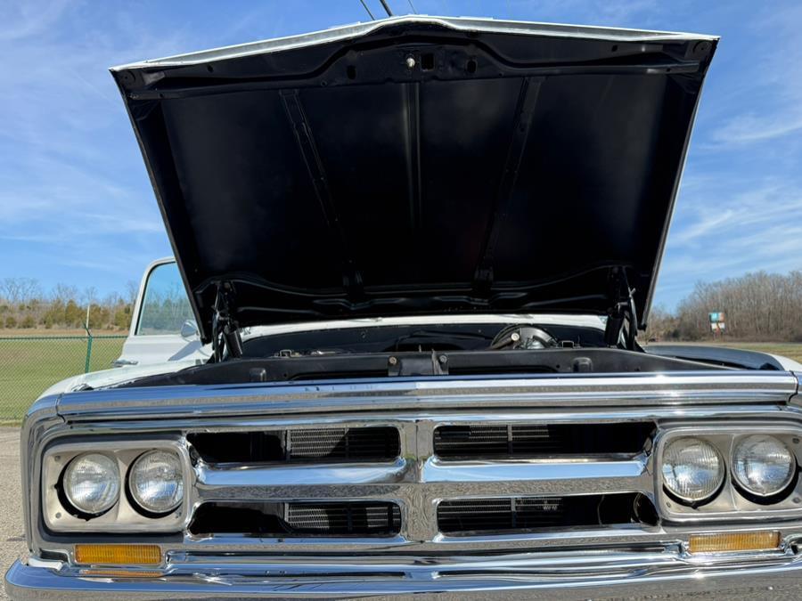 GMC-Sierra-1500-1969-Pickup-Truck-33