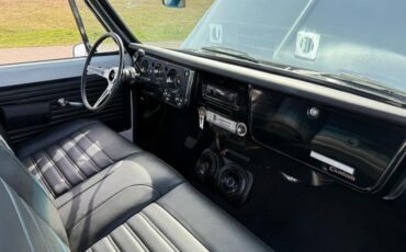 GMC-Sierra-1500-1969-Pickup-Truck-35
