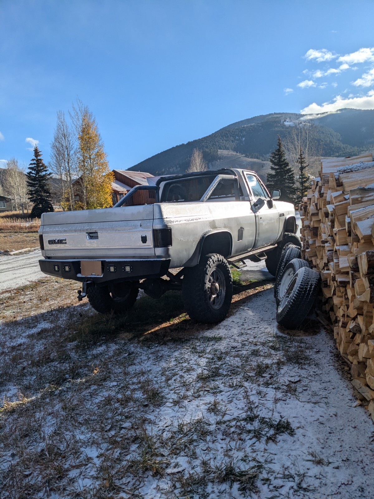 GMC-Sierra-1500-1983-Single-Cab-1