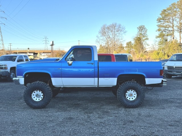 GMC-Sierra-1500-1985-Pickup-Truck-1