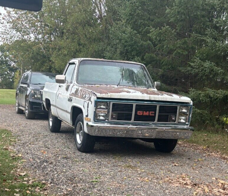 GMC-Sierra-1500-1985-Standard-Cab-Pickup-2