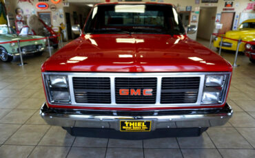 GMC-Sierra-1500-1987-Classic-Car-12