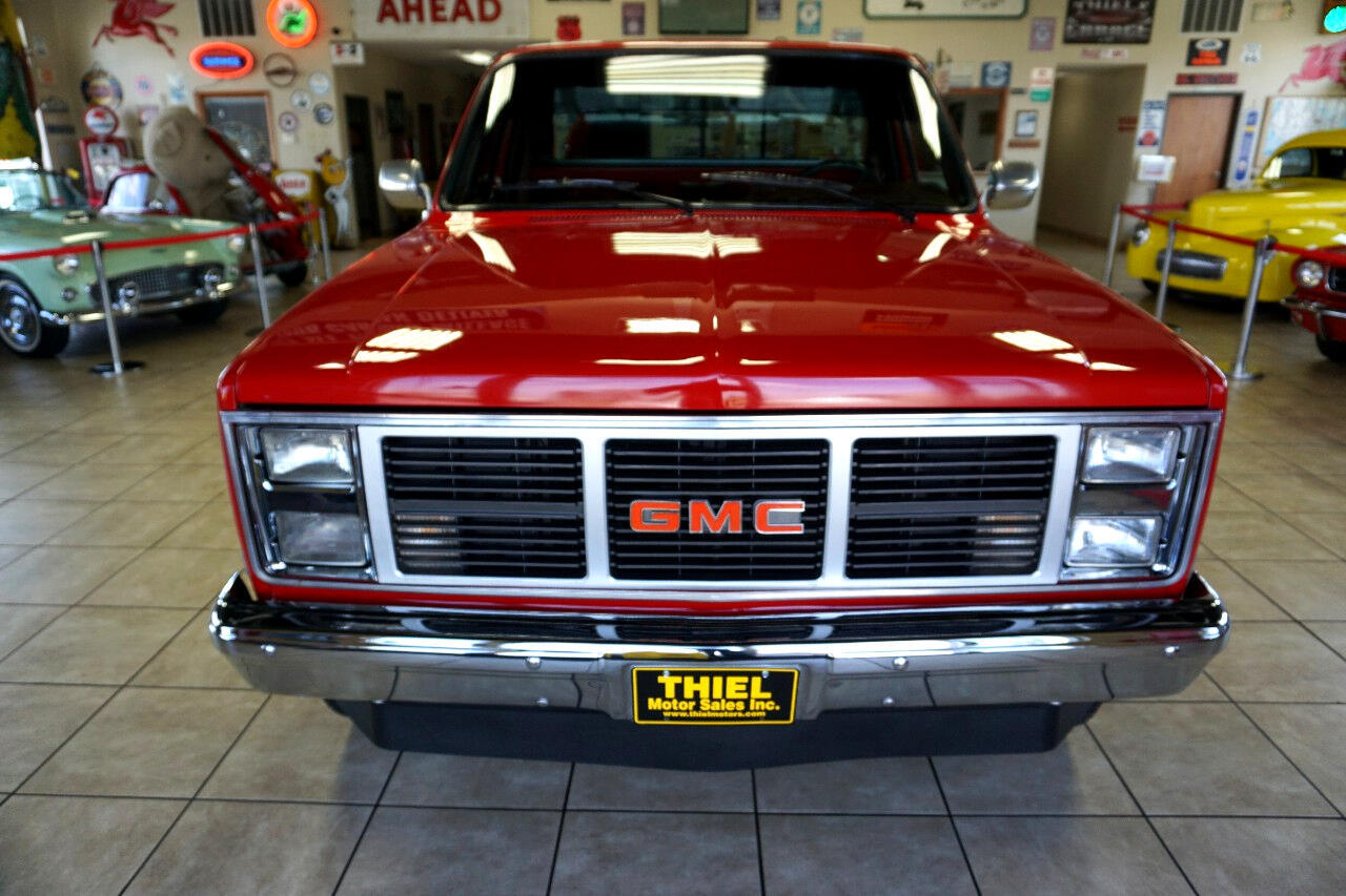 GMC-Sierra-1500-1987-Classic-Car-12