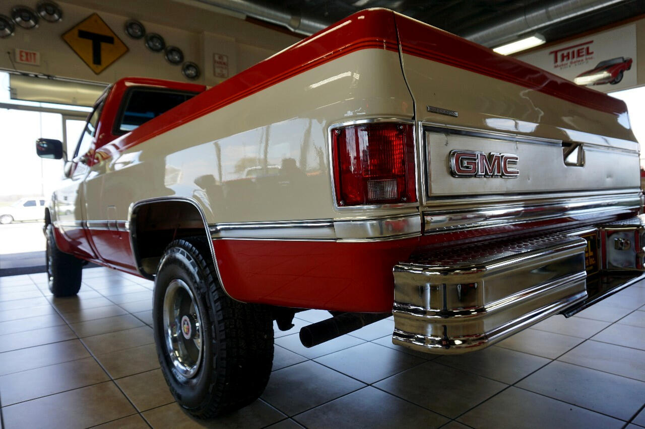 GMC-Sierra-1500-1987-Classic-Car-16