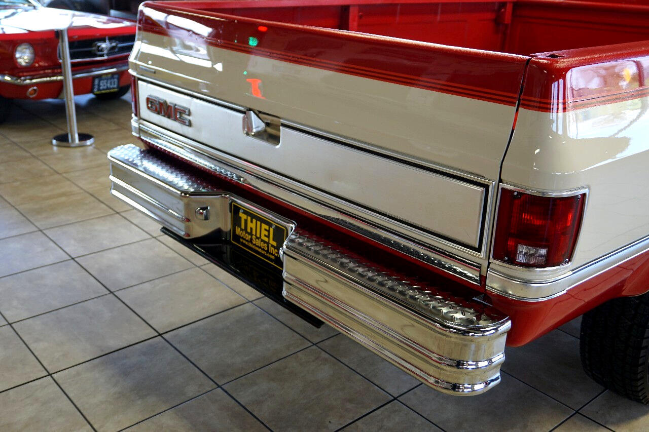 GMC-Sierra-1500-1987-Classic-Car-19