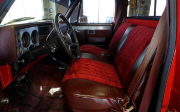 GMC-Sierra-1500-1987-Classic-Car-21