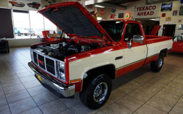 GMC-Sierra-1500-1987-Classic-Car-28