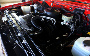 GMC-Sierra-1500-1987-Classic-Car-29