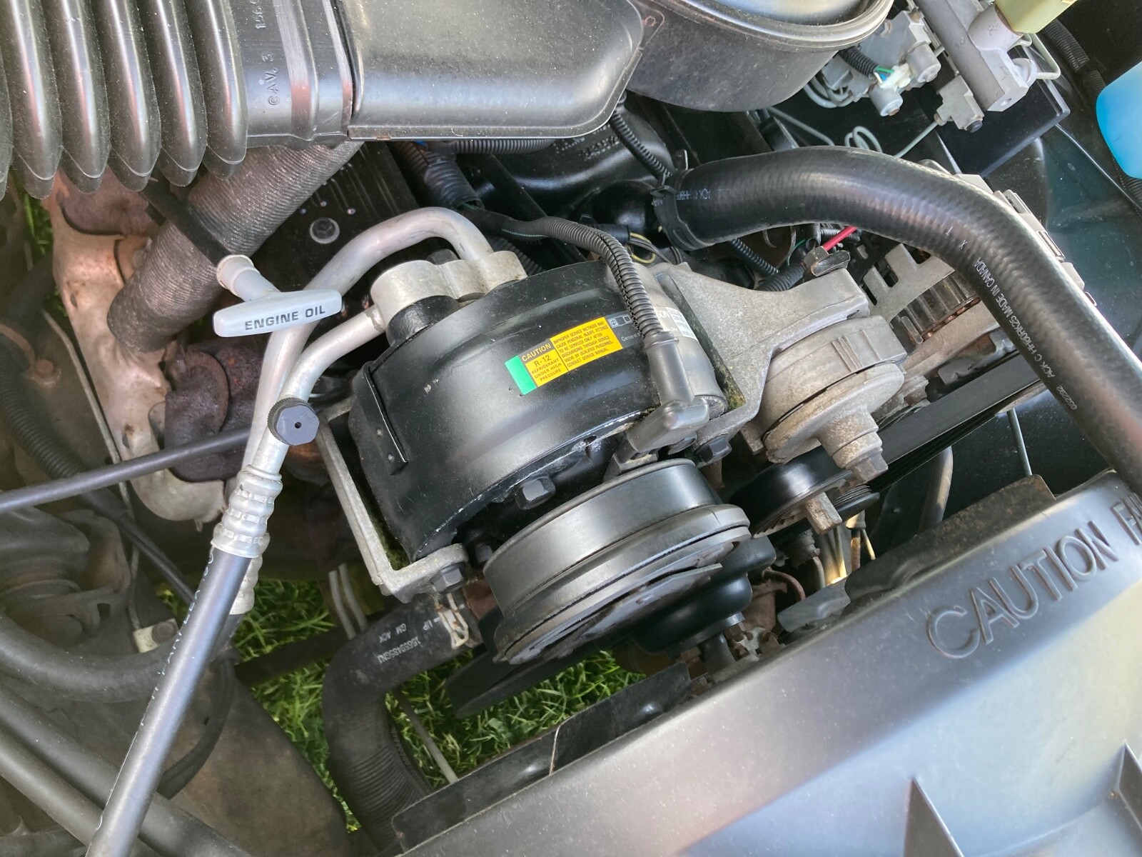 GMC-Sierra-1500-1992-Standard-Cab-Pickup-12