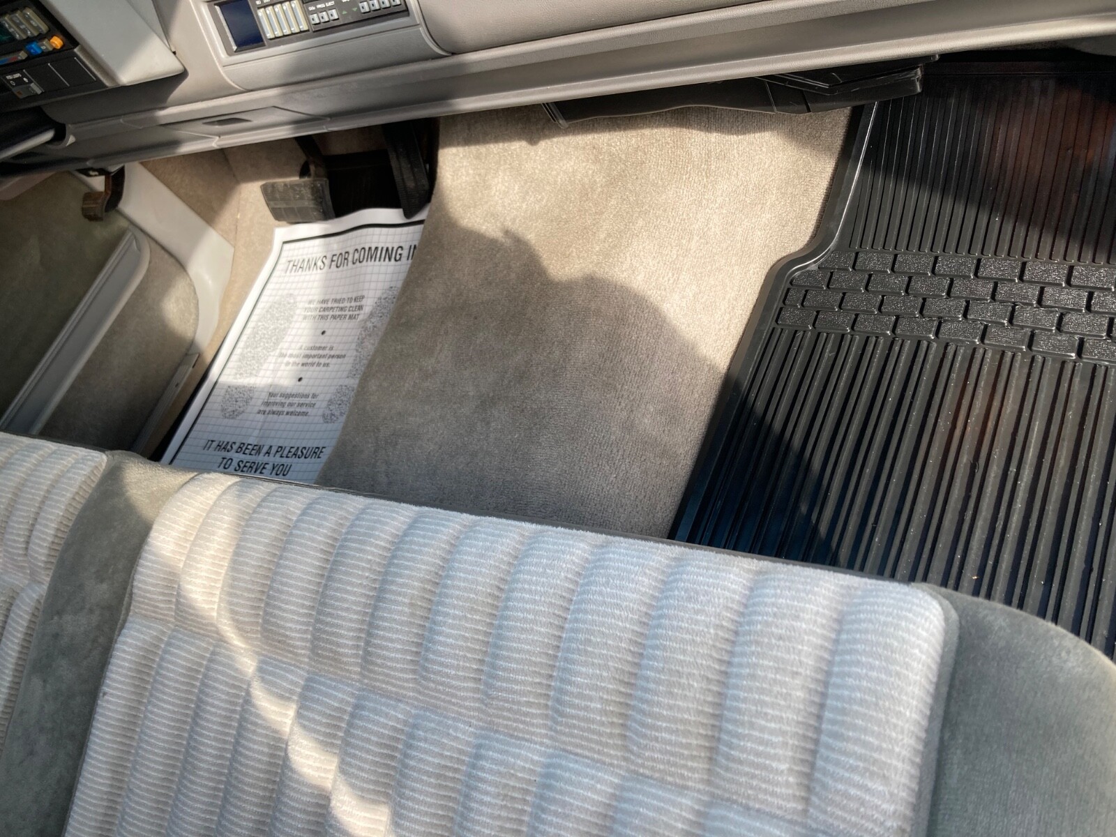 GMC-Sierra-1500-1992-Standard-Cab-Pickup-28
