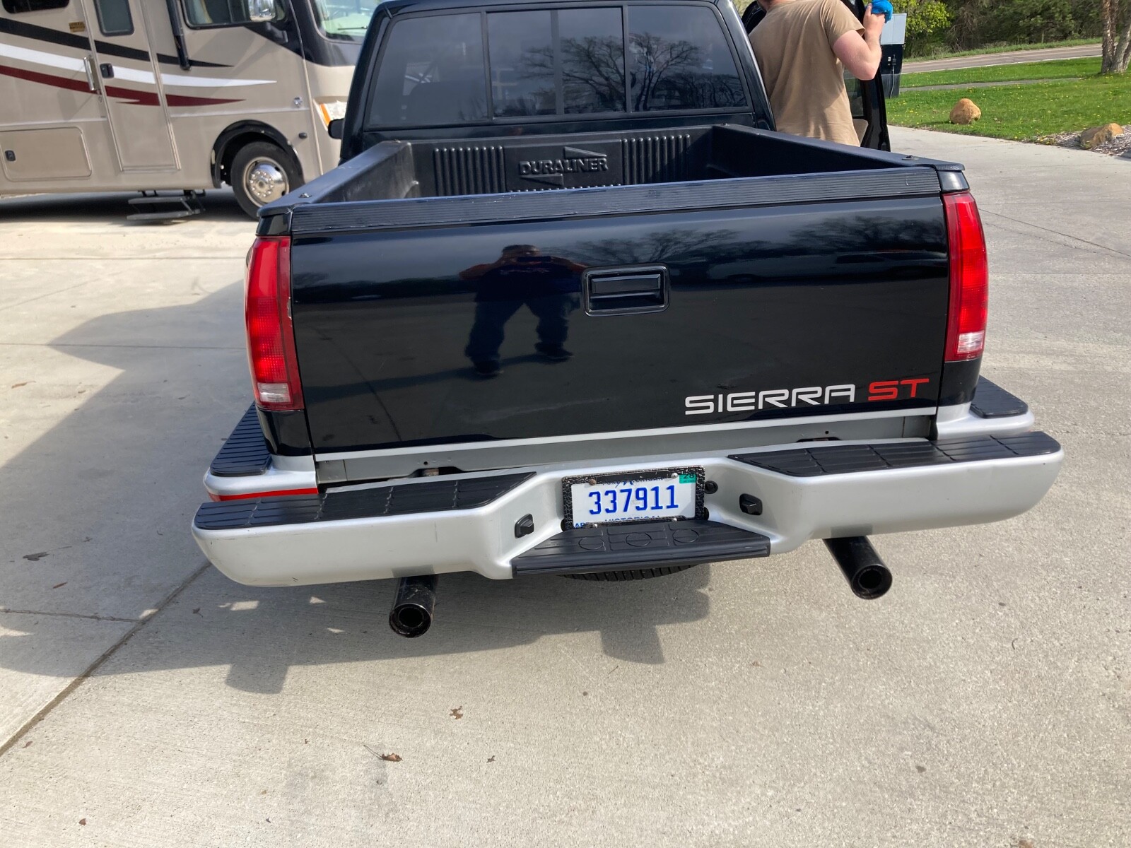 GMC-Sierra-1500-1992-Standard-Cab-Pickup-6