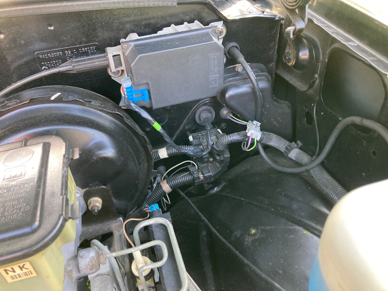 GMC-Sierra-1500-1992-Standard-Cab-Pickup-9