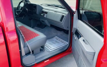 GMC-Sierra-1500-1993-Standard-Cab-Pickup-13