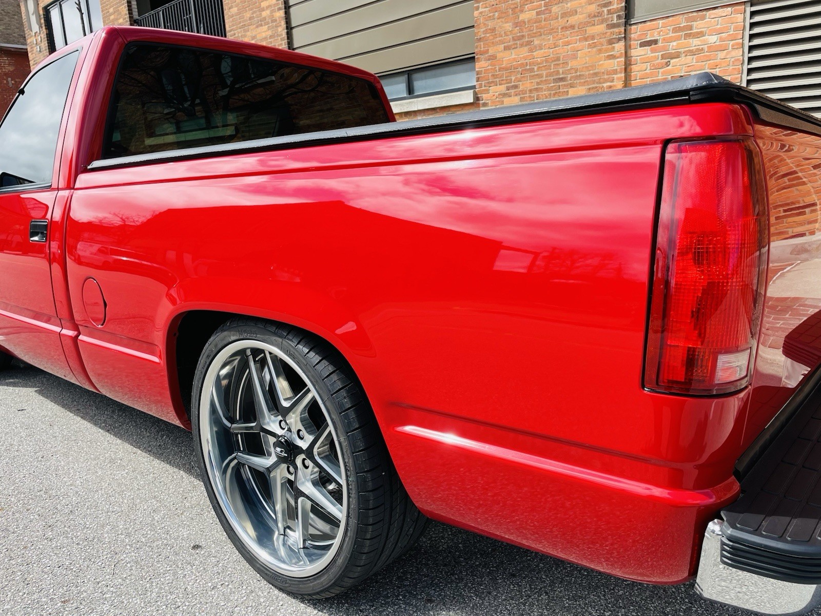 GMC-Sierra-1500-1993-Standard-Cab-Pickup-9