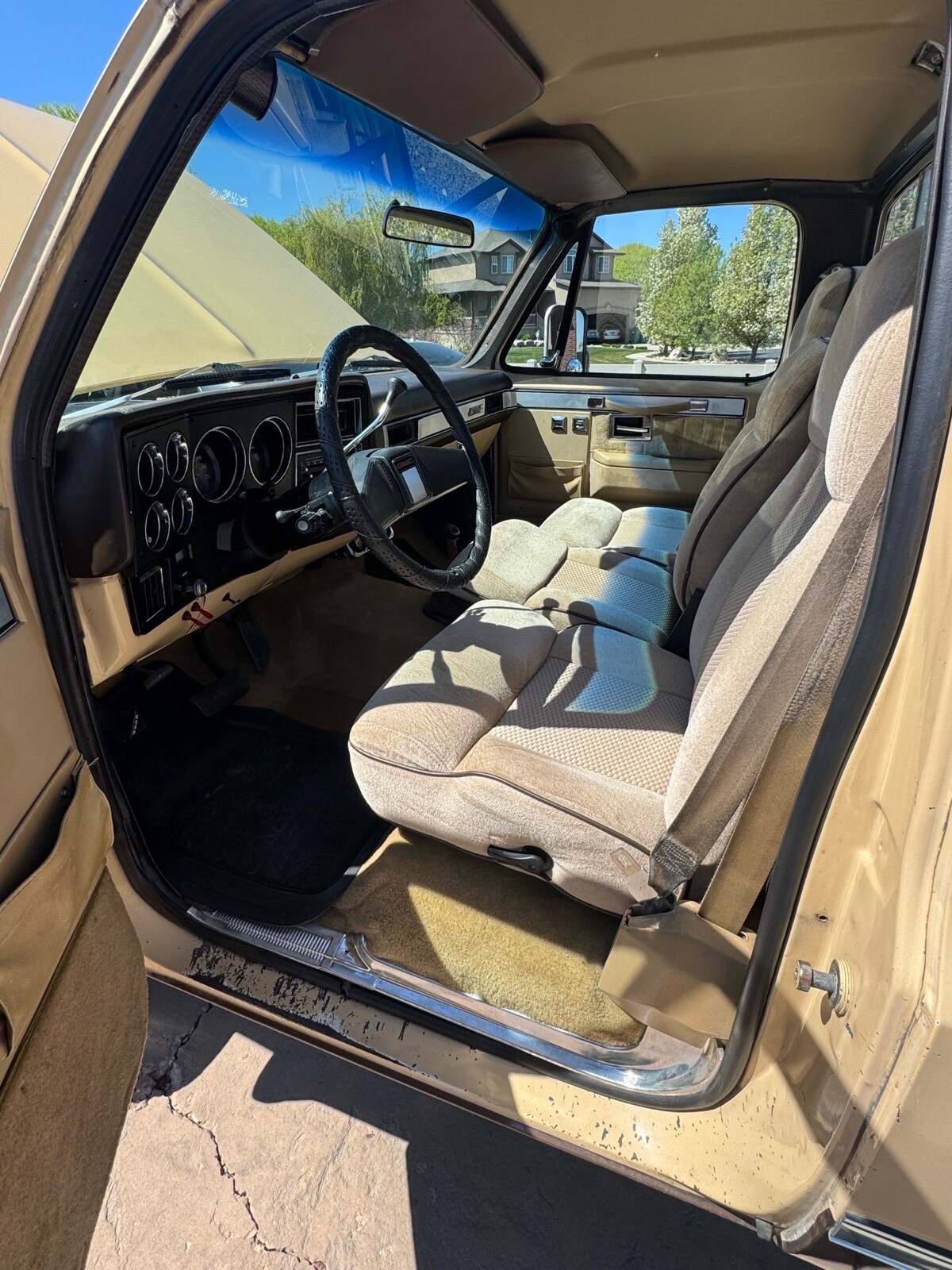 GMC-Sierra-2500-1982-9