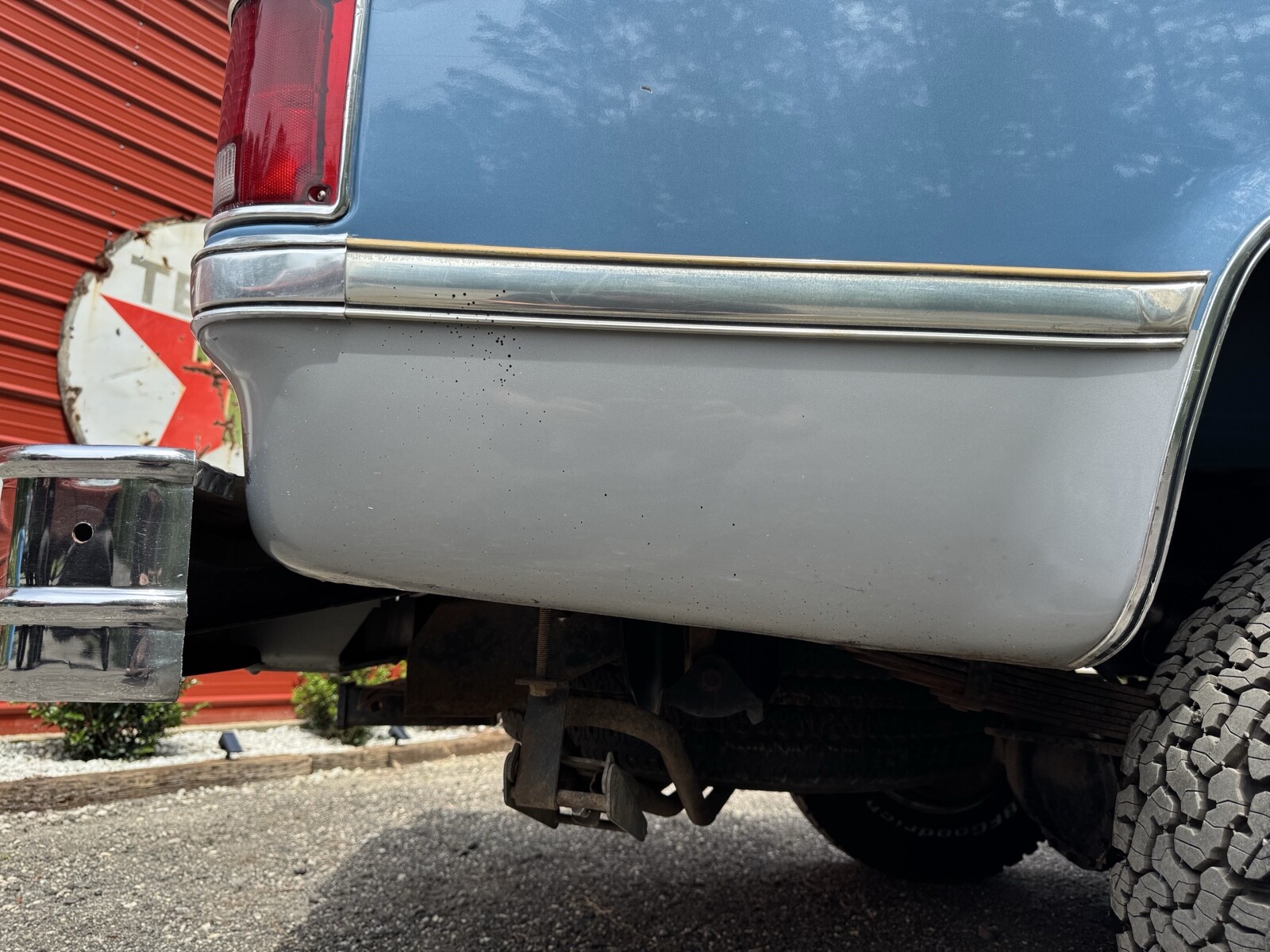 GMC-Sierra-2500-1985-13