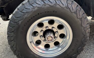 GMC-Sierra-2500-1985-14