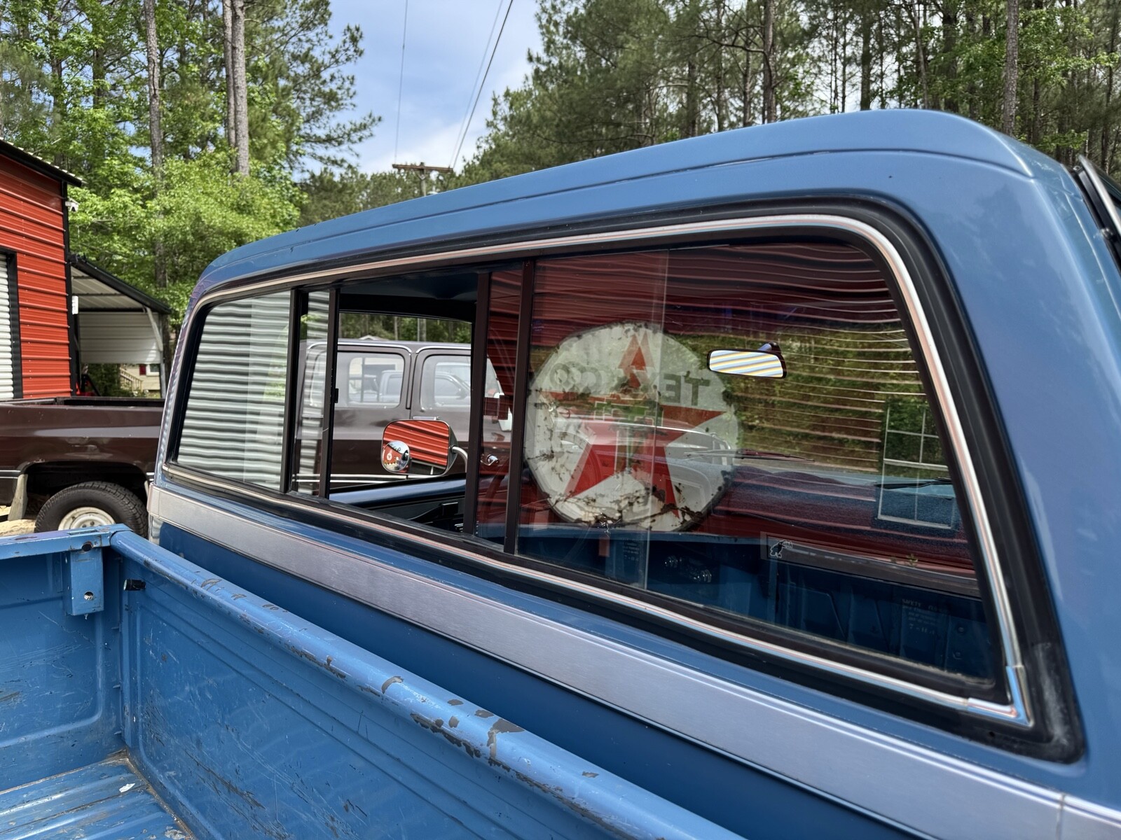 GMC-Sierra-2500-1985-19
