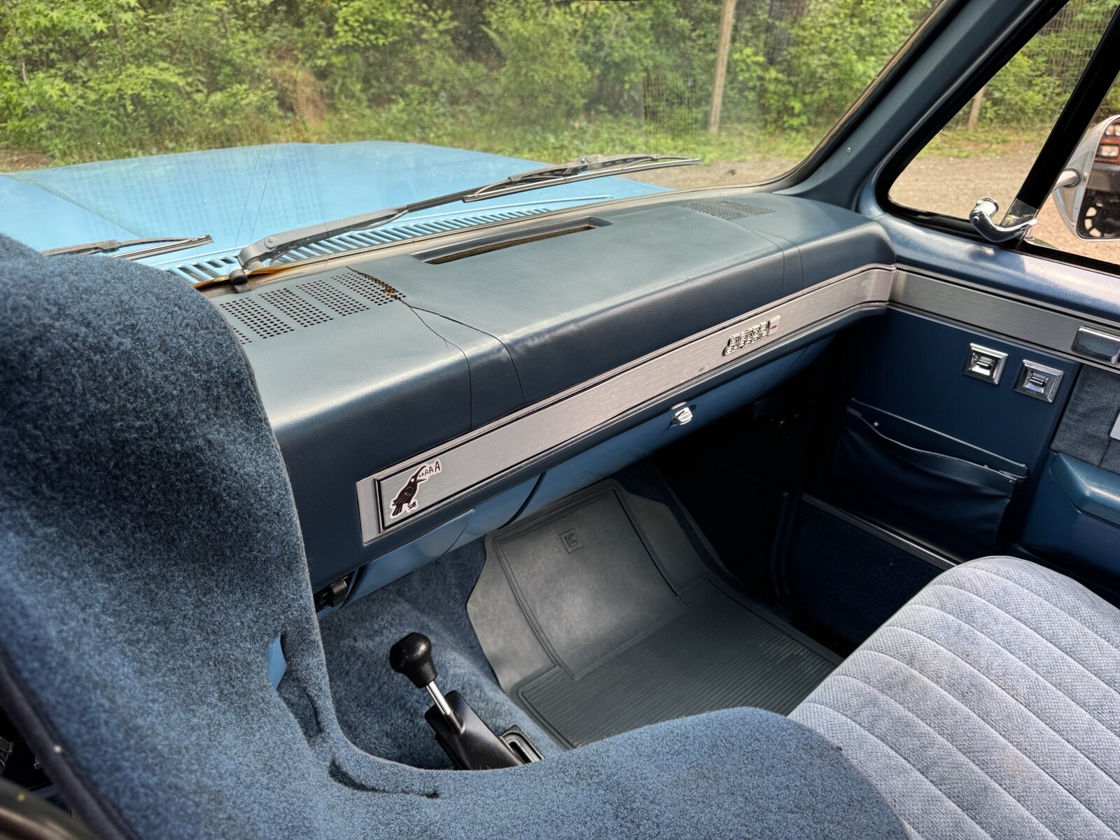 GMC-Sierra-2500-1985-28