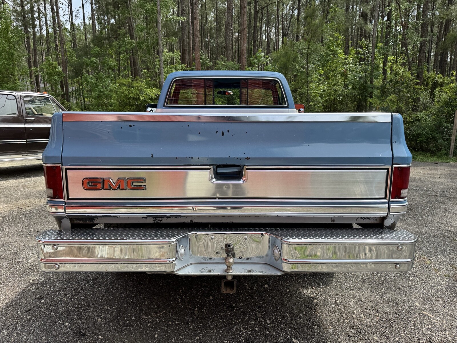 GMC-Sierra-2500-1985-5