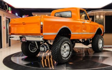 GMC-Sierra-3500-1967-Pickup-Truck-12