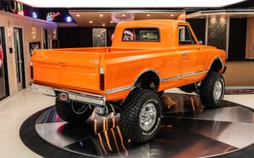 GMC-Sierra-3500-1967-Pickup-Truck-13