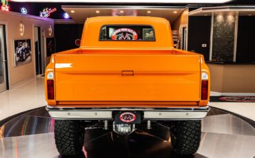 GMC-Sierra-3500-1967-Pickup-Truck-15