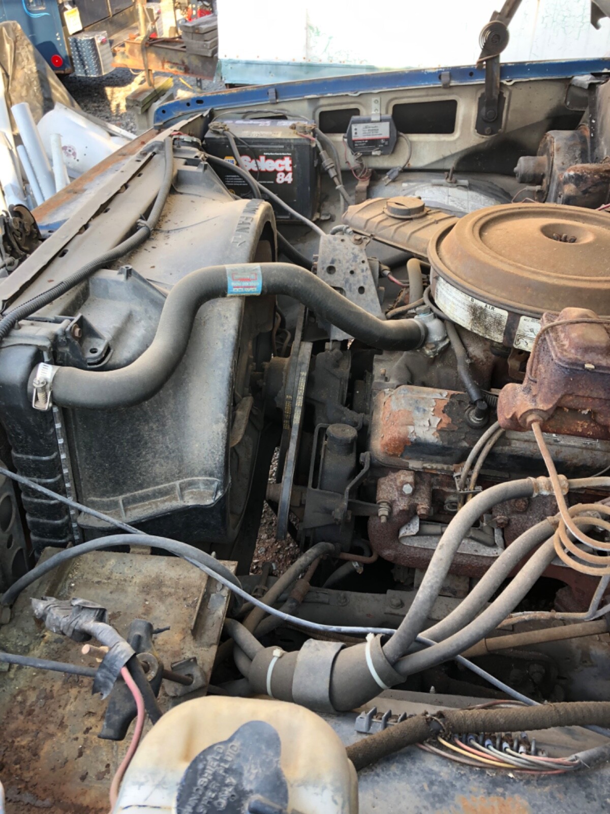 GMC-Sierra-3500-1981-Cab-Chassis-11