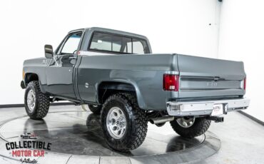 GMC-Sierra-K1500-1977-Pickup-Truck-15