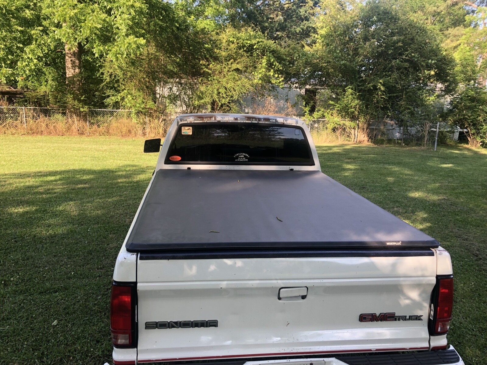 GMC-Sonoma-1993-5