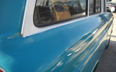 GMC-Suburban-1963-Full-Size-6
