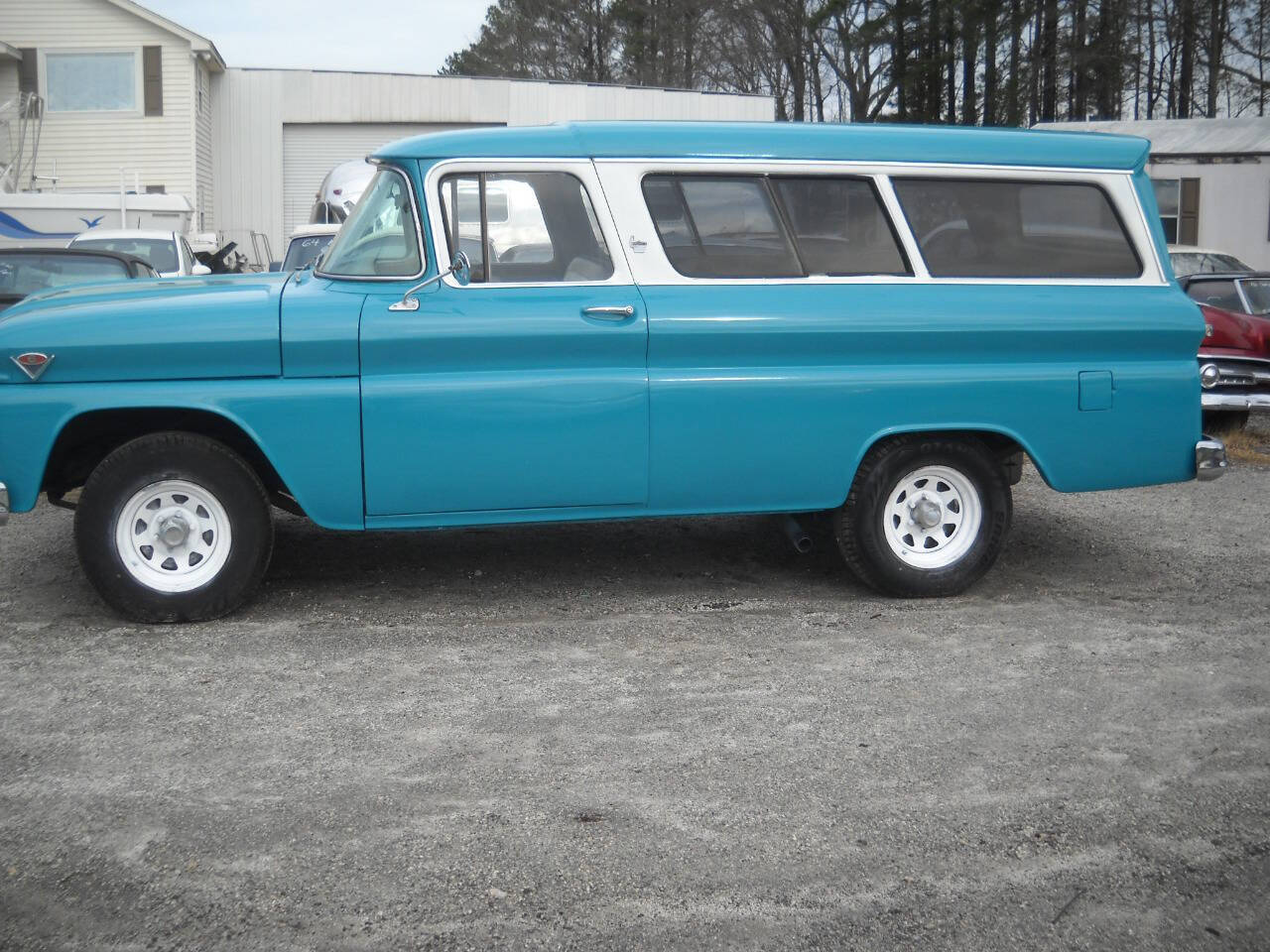 GMC-Suburban-1963-Full-Size-7